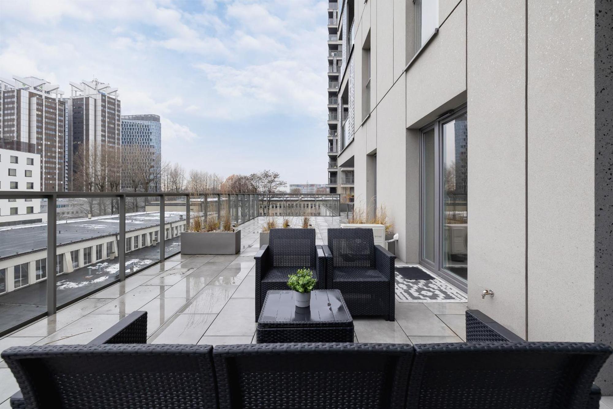 Exclusive Apartment In Katowice With Balcony, Parking, Gym And Sauna By Noclegi Renters Экстерьер фото