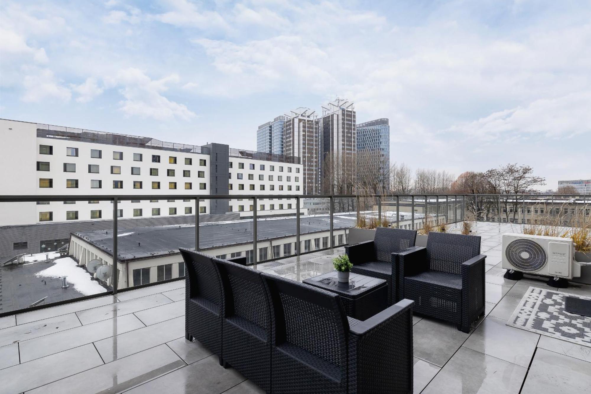 Exclusive Apartment In Katowice With Balcony, Parking, Gym And Sauna By Noclegi Renters Экстерьер фото
